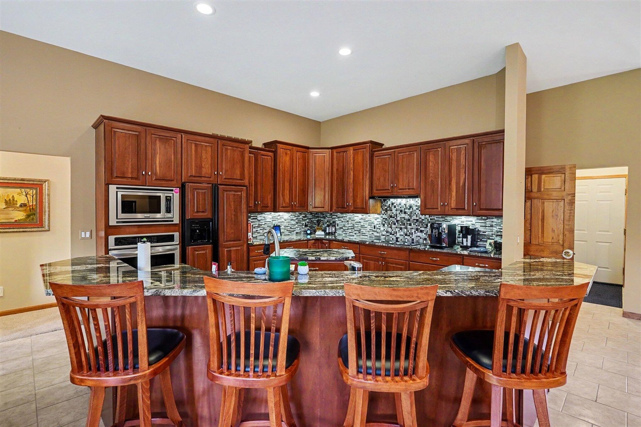 8588 Webster Hills Road Property Photo 9