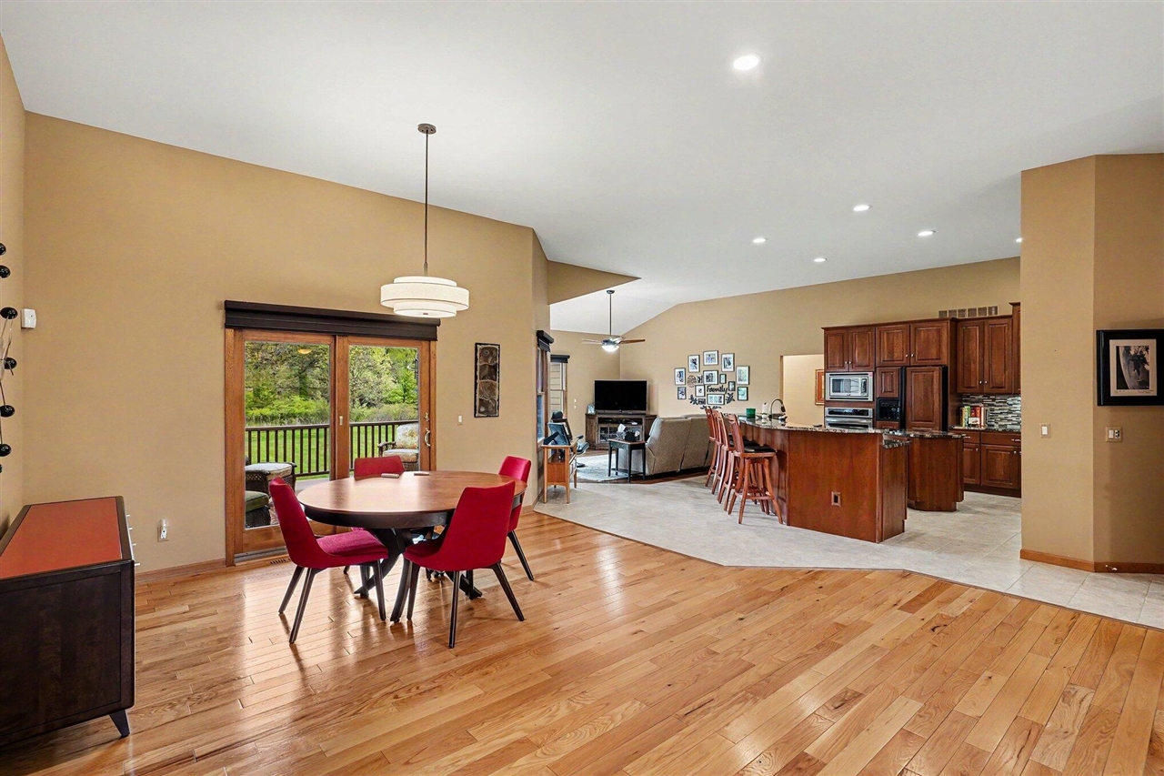 8588 Webster Hills Road Property Photo 10