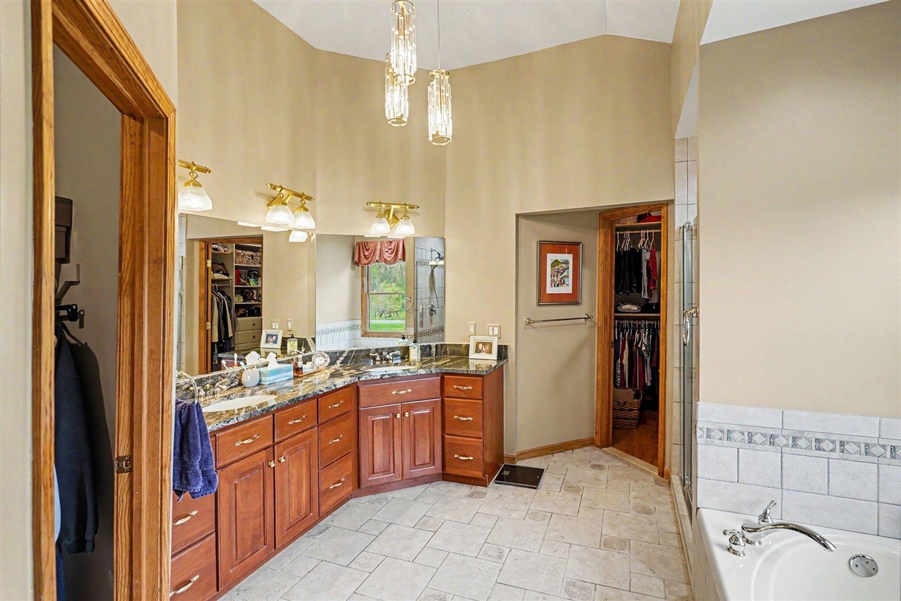 8588 Webster Hills Road Property Photo 17
