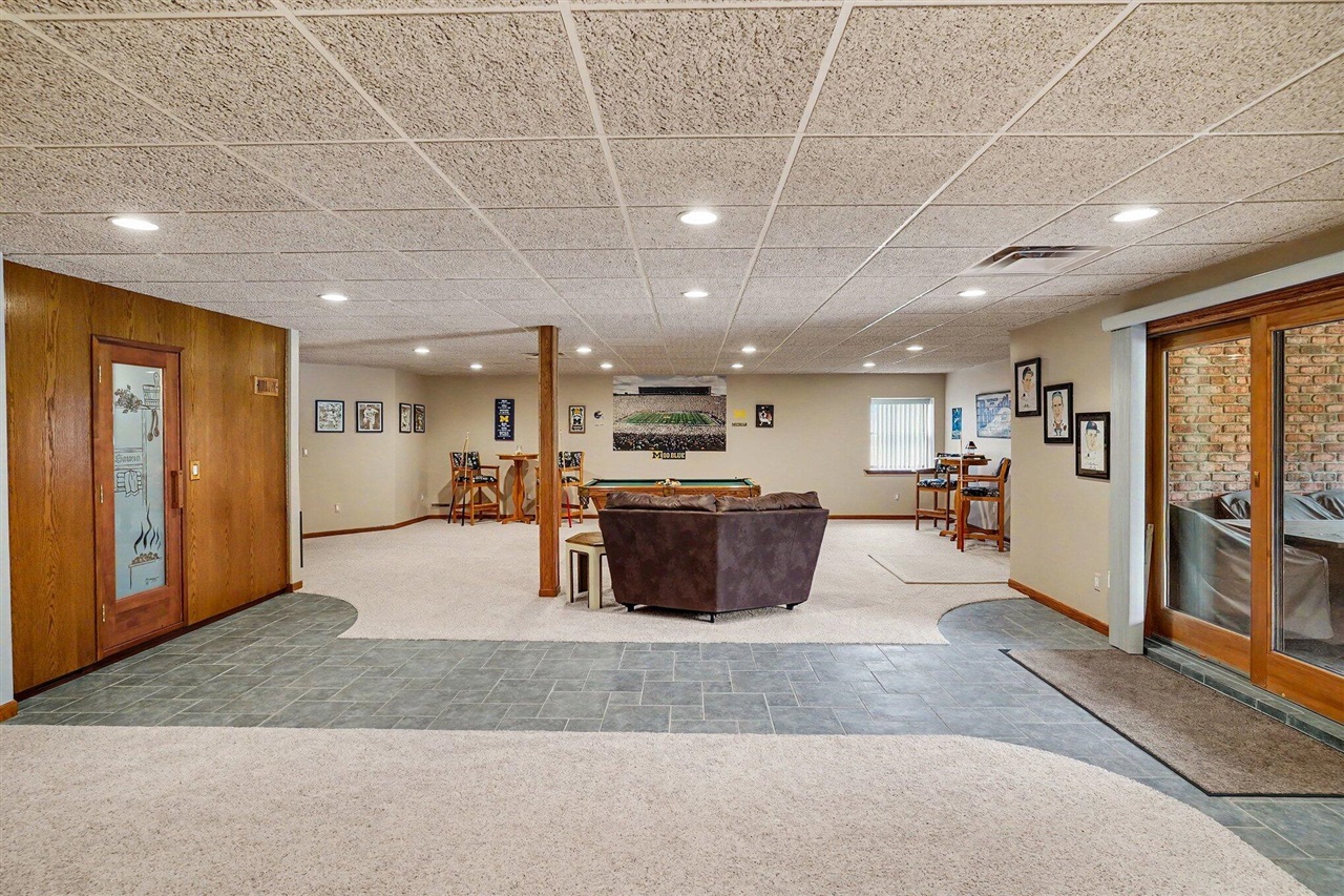 8588 Webster Hills Road Property Photo 31