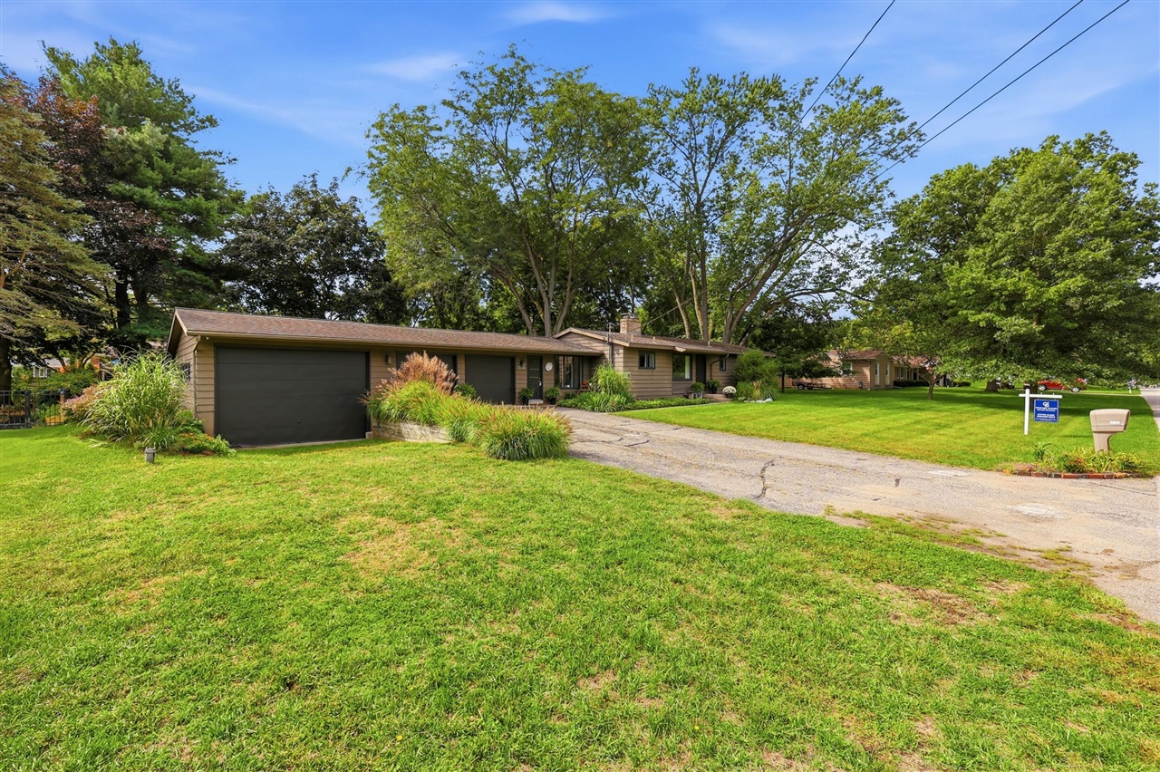 7284 Grachen Drive Property Photo 2