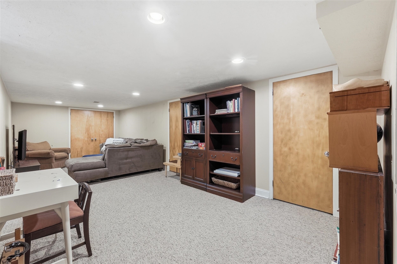 7284 Grachen Drive Property Photo 32