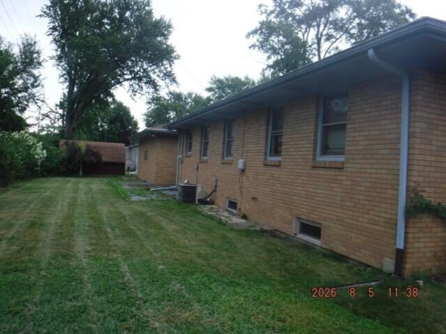 241 Jamesway Property Photo 6