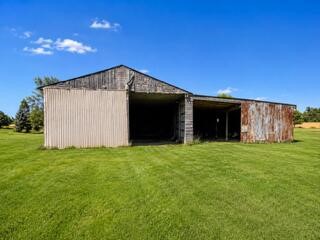 2248 N Goetze Road Property Photo 15