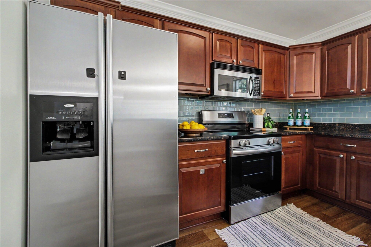 3037 Barclay Way Property Photo 10