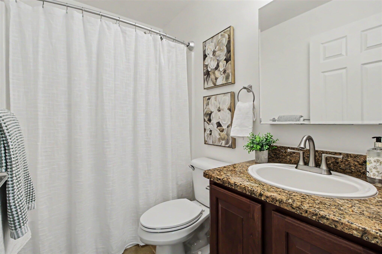 3037 Barclay Way Property Photo 15