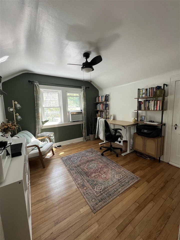 1003 Hoyt Street Property Photo 21