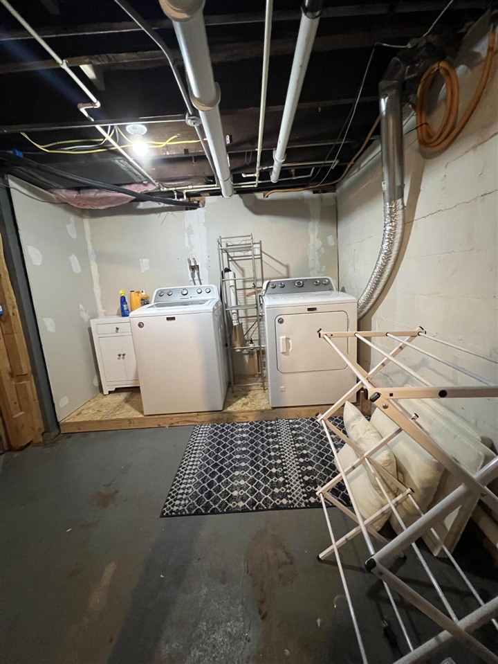 1003 Hoyt Street Property Photo 25
