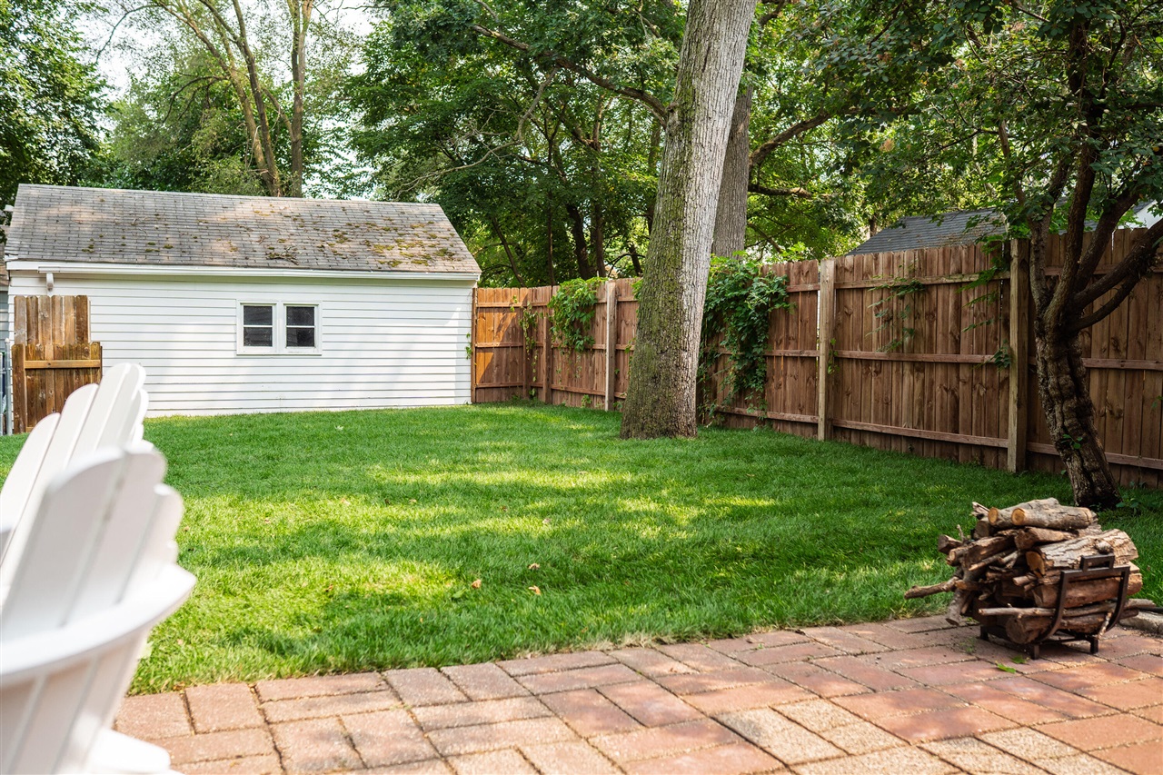 1003 Hoyt Street Property Photo 31