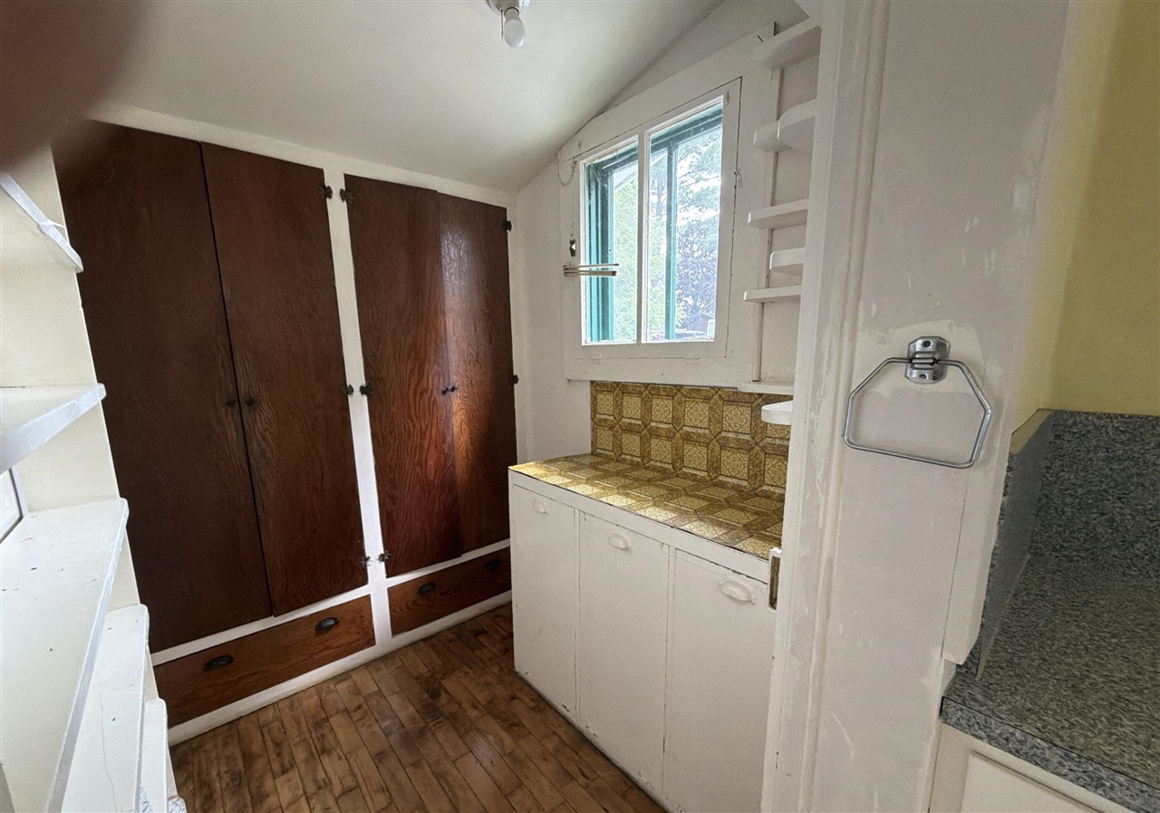306 N Carland Street Property Photo 15