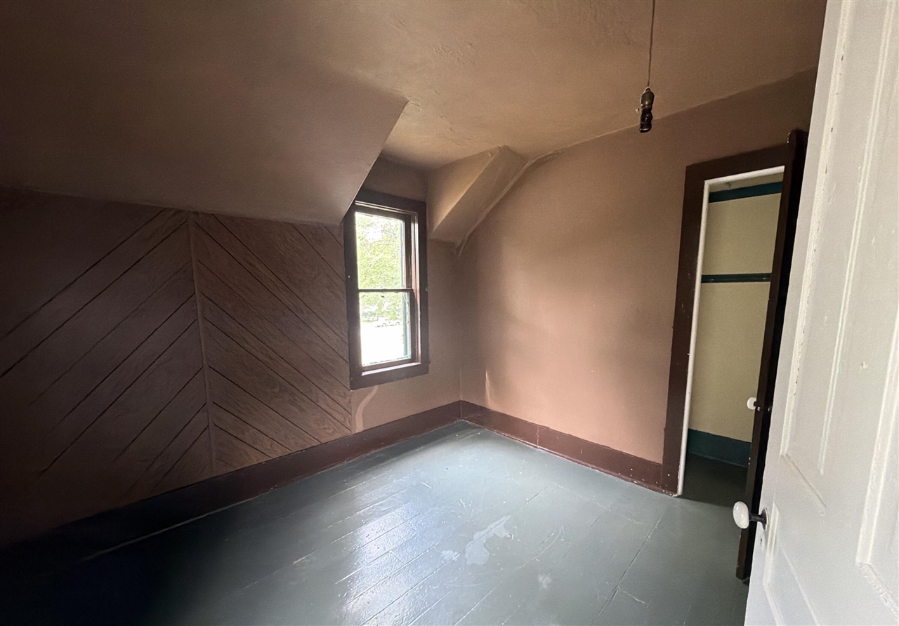 306 N Carland Street Property Photo 24