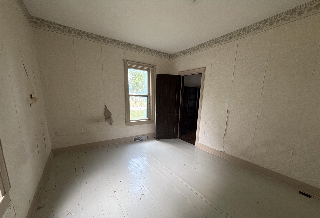 306 N Carland Street Property Photo 35