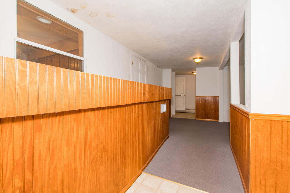 1916 Romence Road Property Photo 11