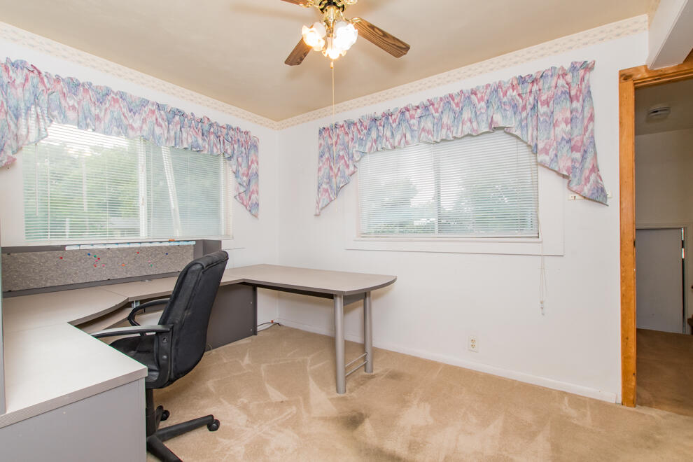 1916 Romence Road Property Photo 34