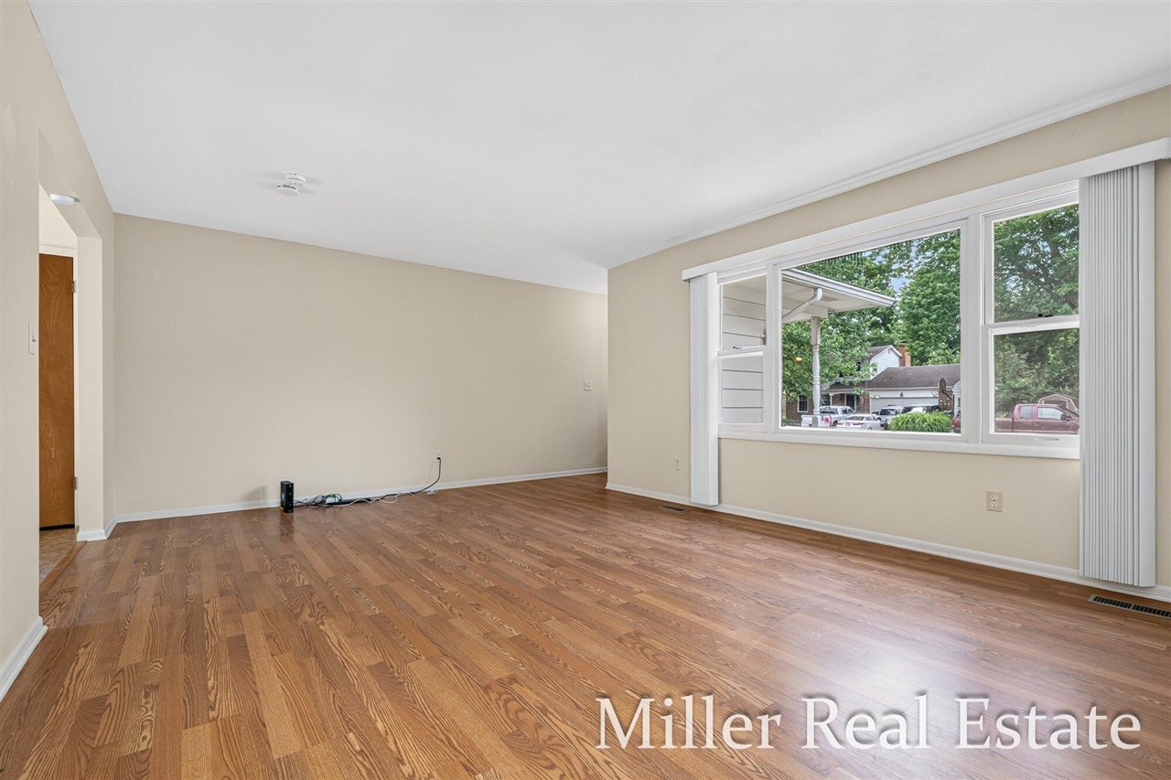 1221 N Hanover Street Property Photo 8