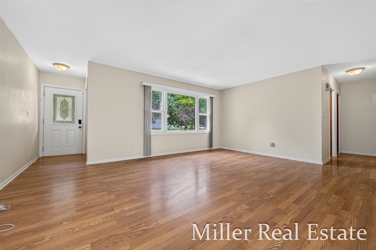 1221 N Hanover Street Property Photo 9