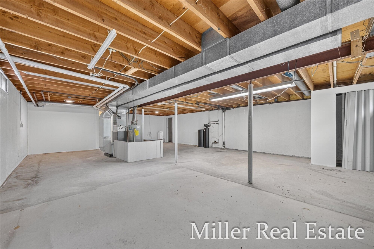 1221 N Hanover Street Property Photo 21