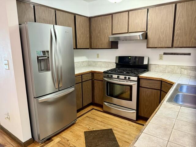 711 E North Drive Property Photo 4