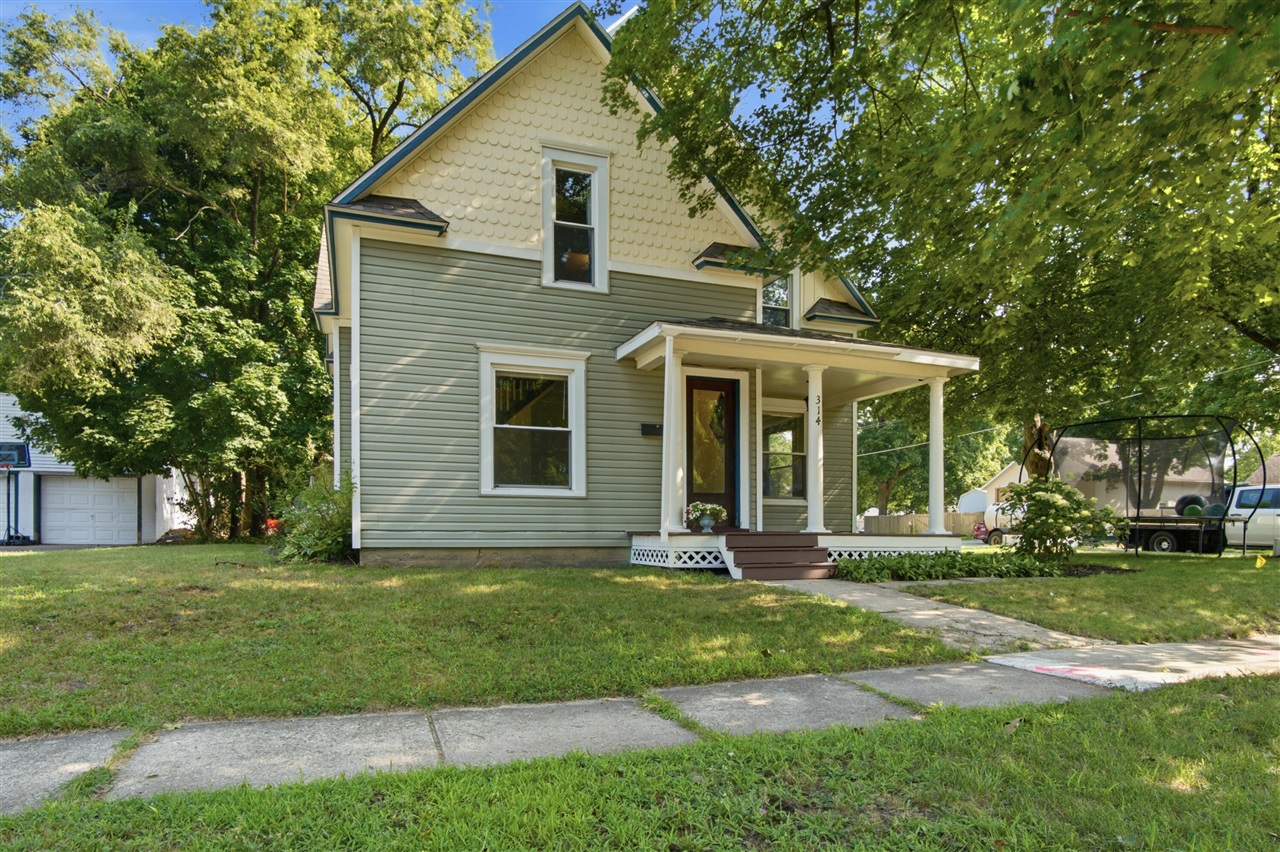 314 E Coffren Avenue Property Photo 37