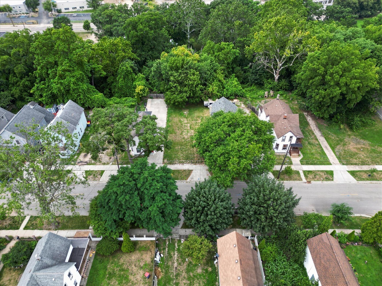 851 Oakland Avenue Property Photo 10