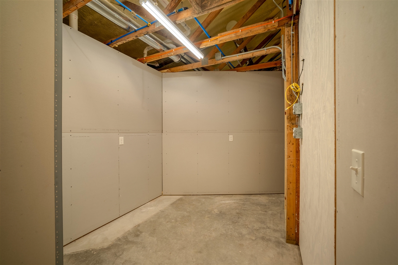 508 E Houghton Avenue Property Photo 11