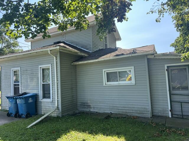 102 S George Street Property Photo 4