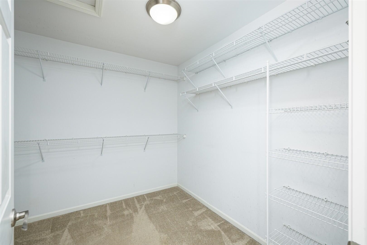 2005 Chestnut Crescent Property Photo 23