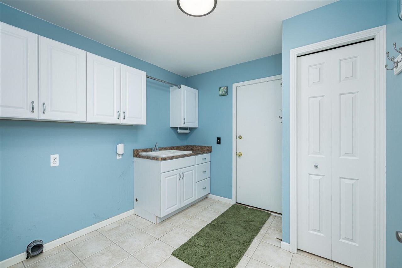 2005 Chestnut Crescent Property Photo 31