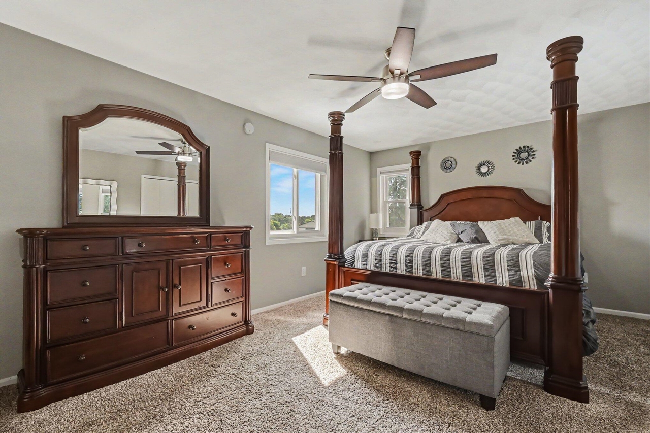1900 Oak Grove Road Property Photo 16