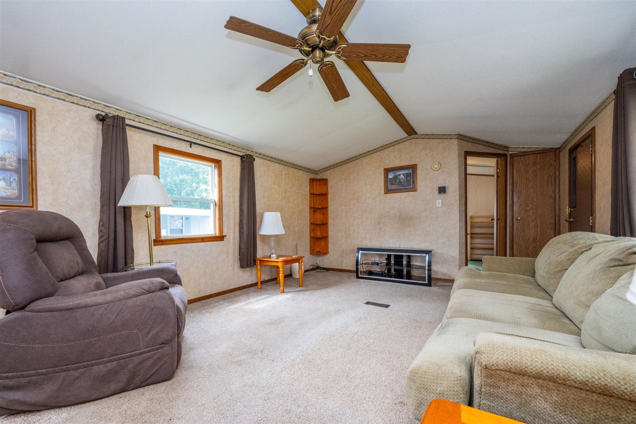 8836 Stevensville-baroda Road Property Photo 7