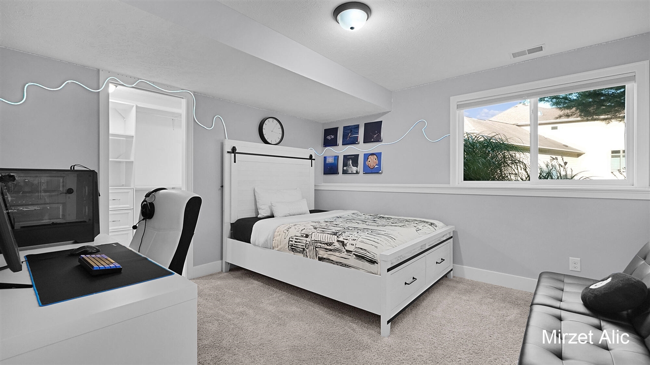 5220 Canyon River Drive Property Photo 41