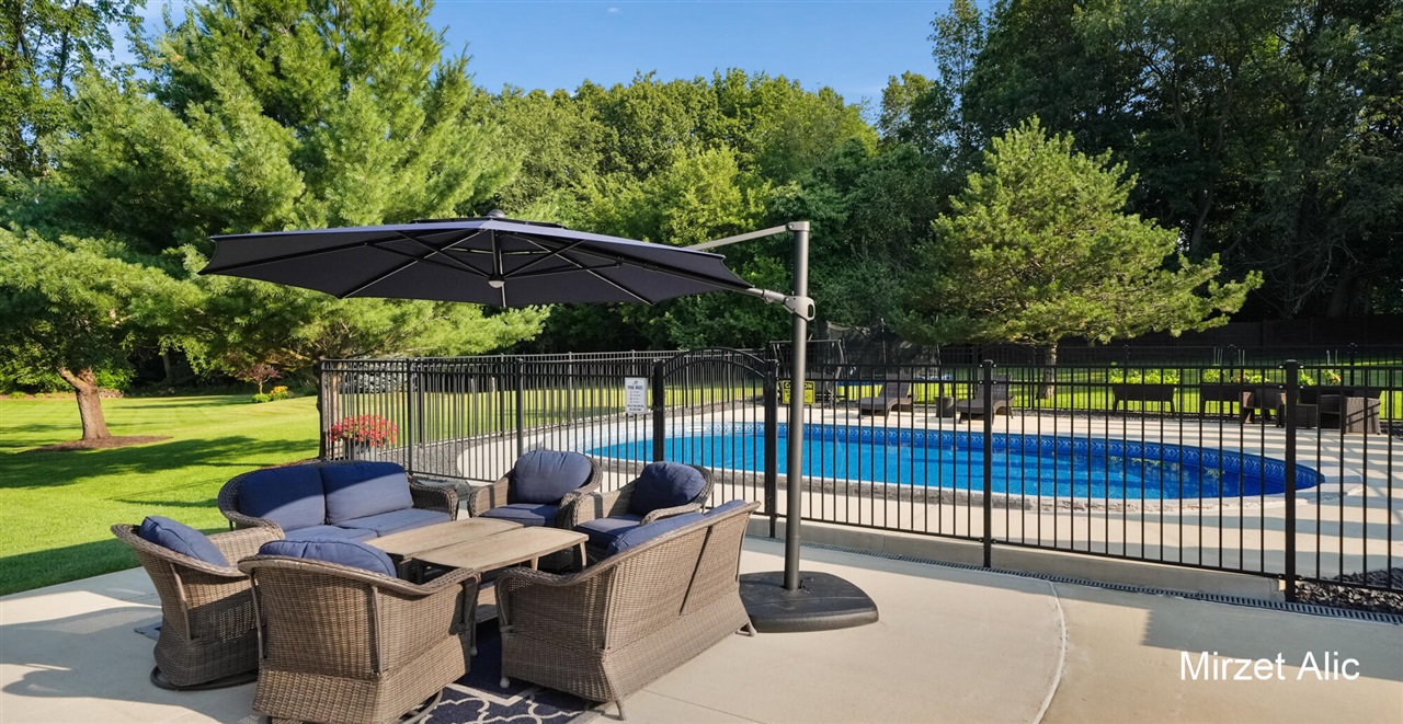 5220 Canyon River Drive Property Photo 44