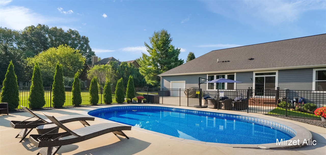 5220 Canyon River Drive Property Photo 49
