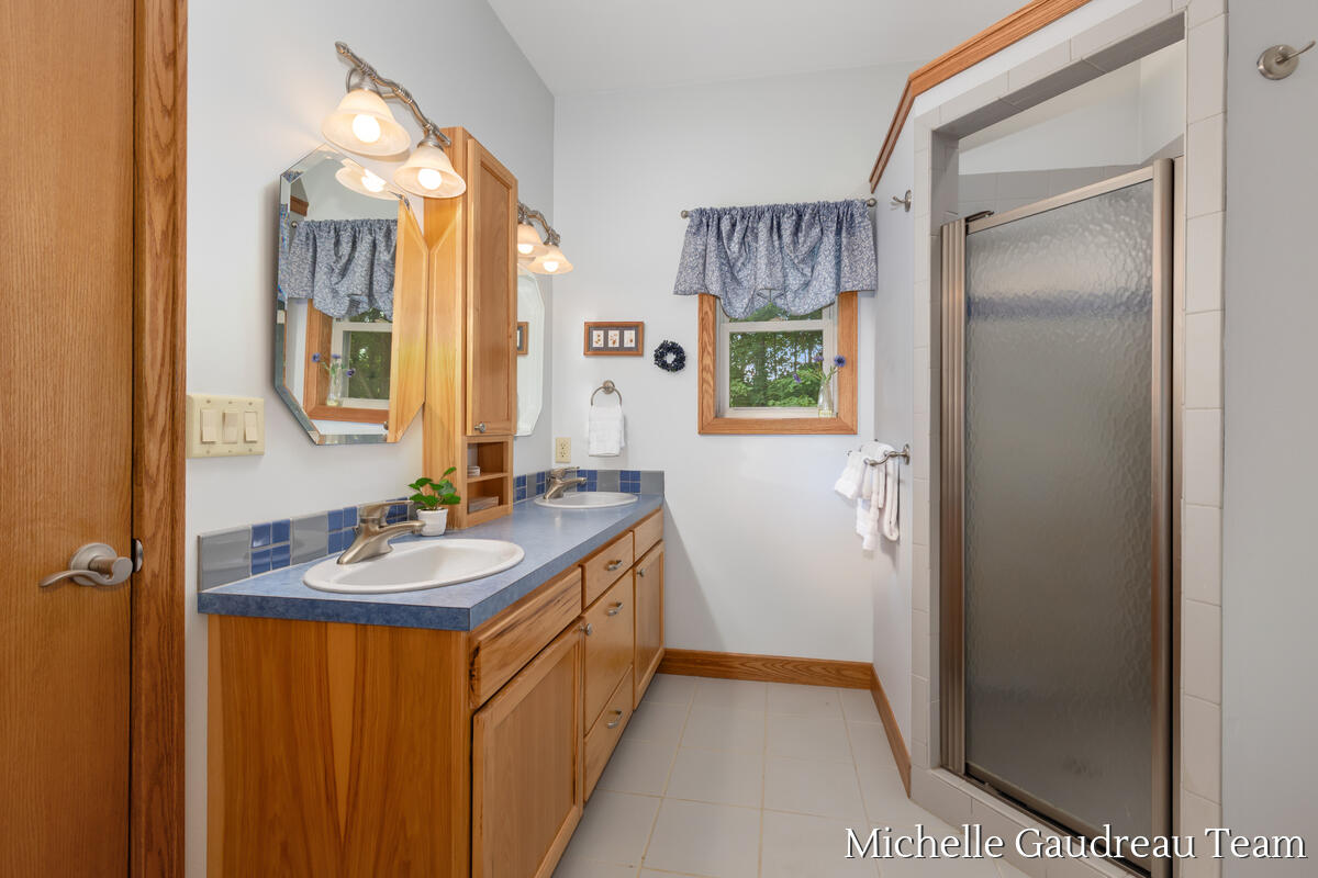 6244 Black Creek Drive Property Photo 26