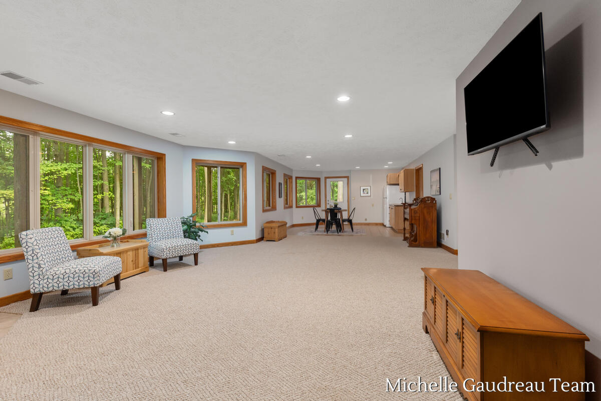 6244 Black Creek Drive Property Photo 31