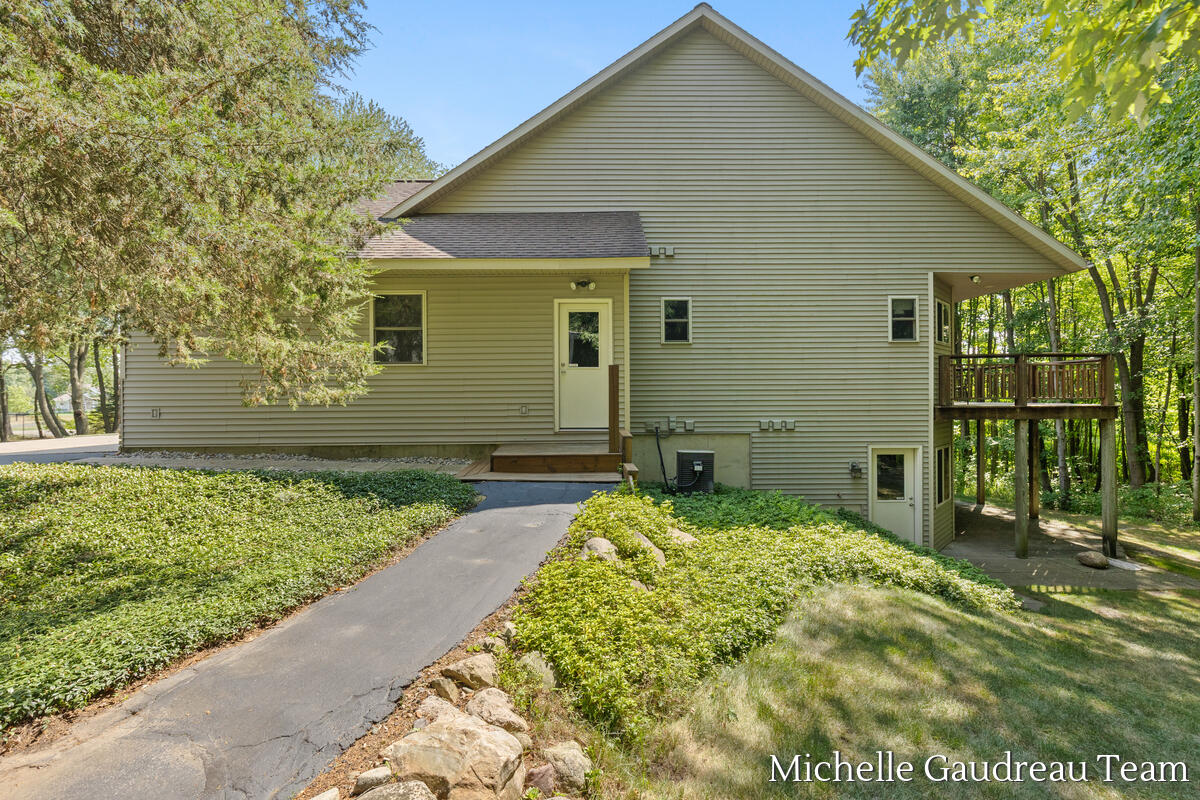 6244 Black Creek Drive Property Photo 45