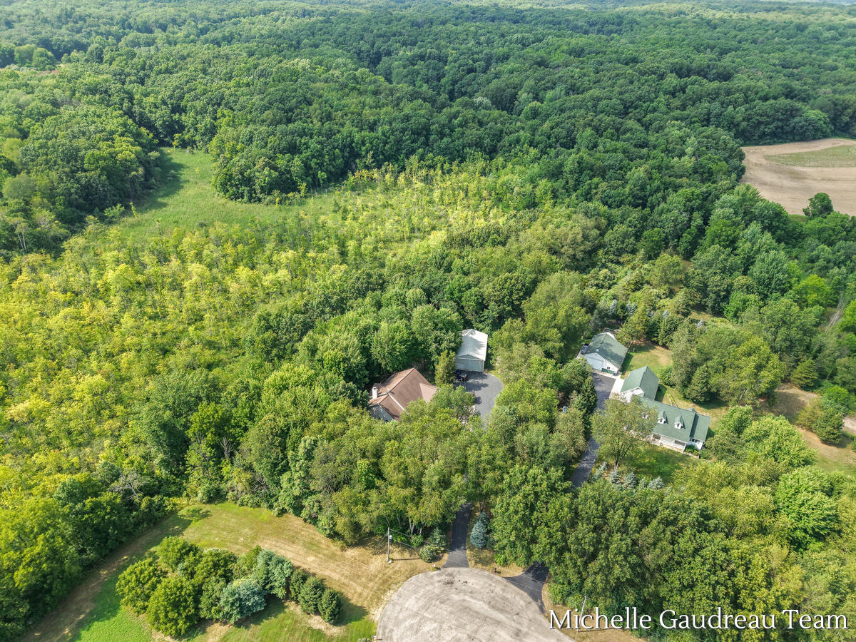 6244 Black Creek Drive Property Photo 75