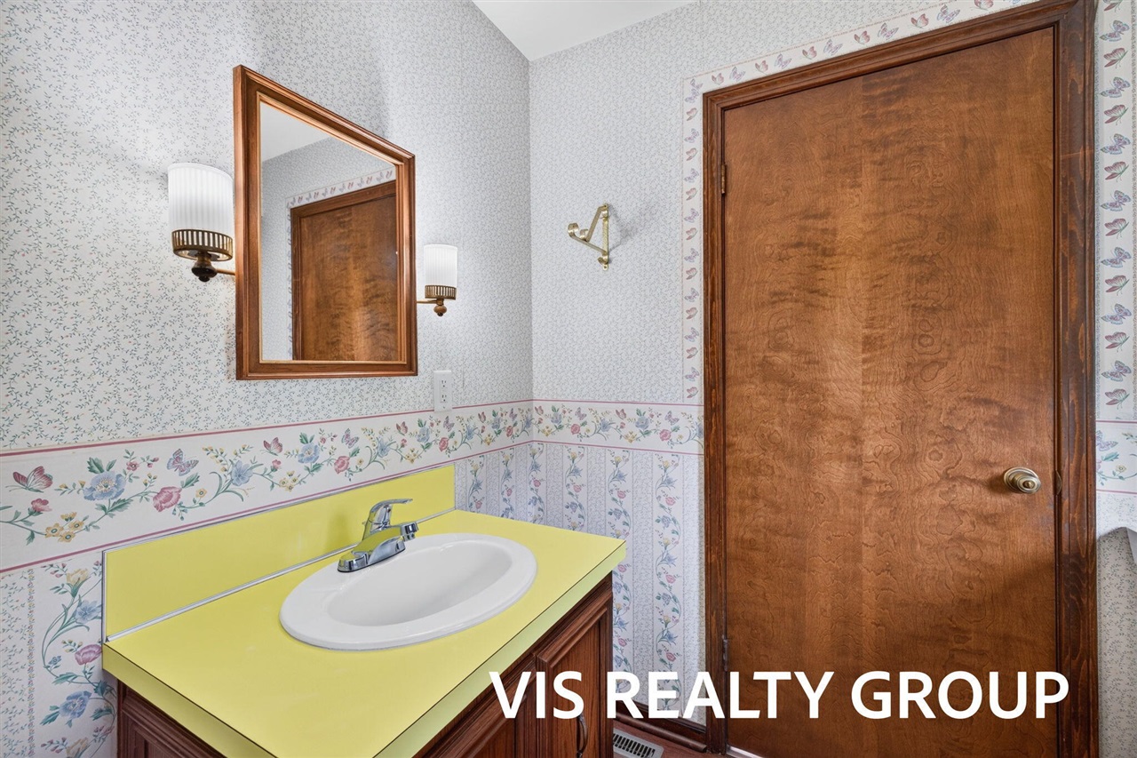 7645 Carefree Drive Property Photo 30