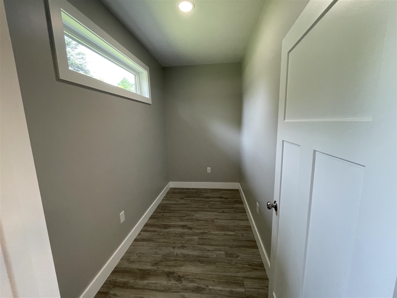8279 Cherry Avenue Property Photo 28