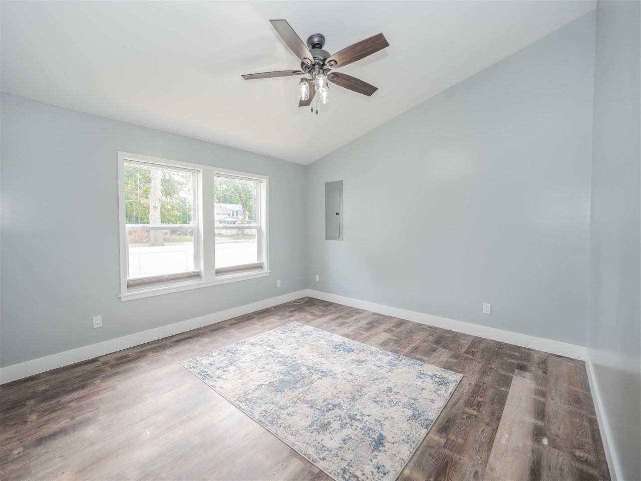 314 S Linden Street Property Photo 6