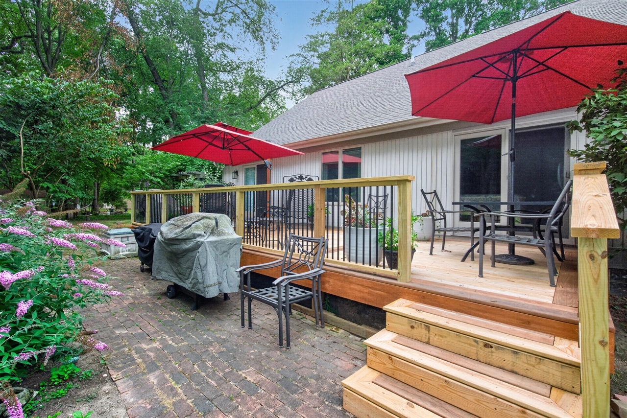 11691 Bradley Drive Property Photo 12