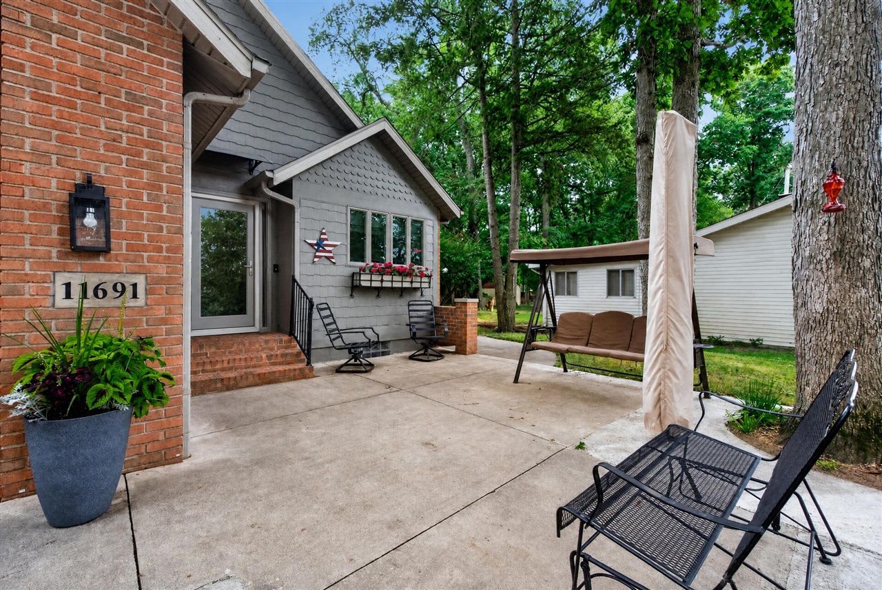 11691 Bradley Drive Property Photo 19