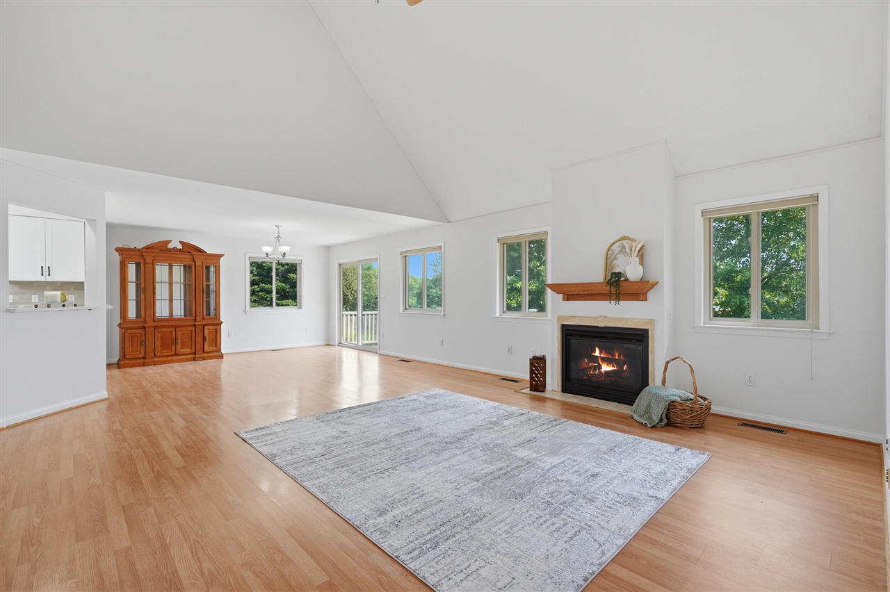 5983 Munger Road Property Photo 8