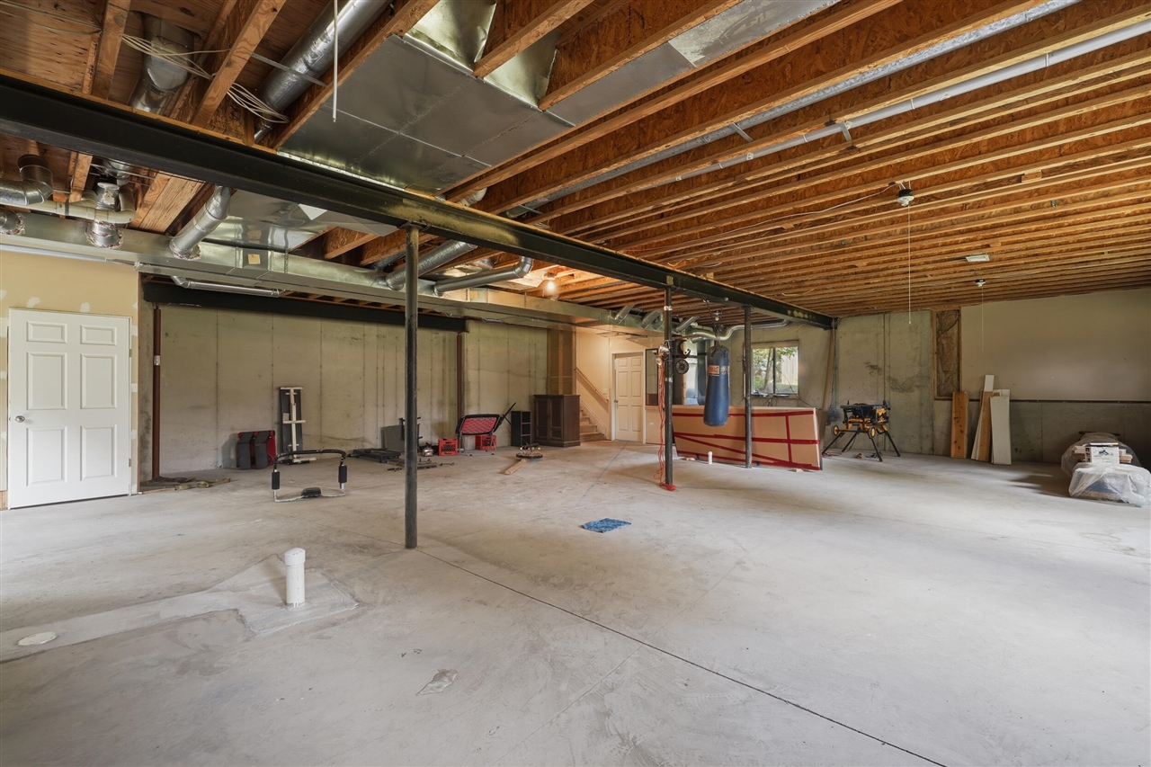 5983 Munger Road Property Photo 47
