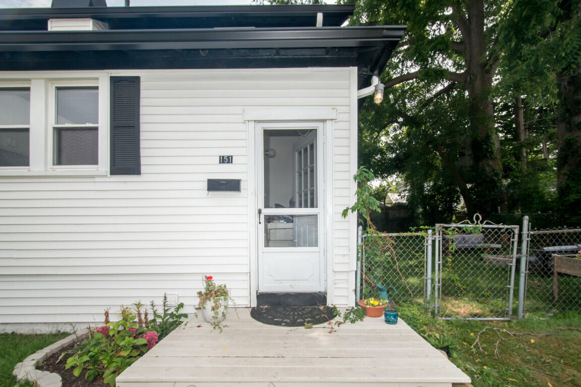 151 & 153 Jackson Street Property Photo 3