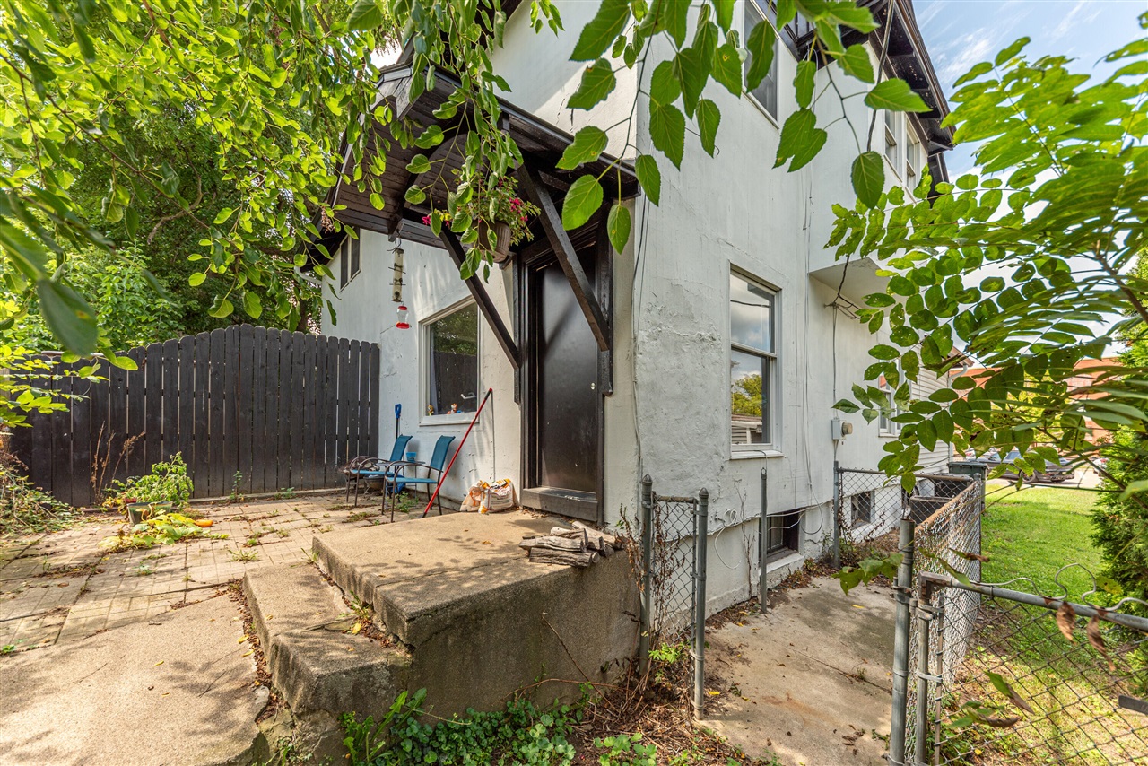 151 & 153 Jackson Street Property Photo 63