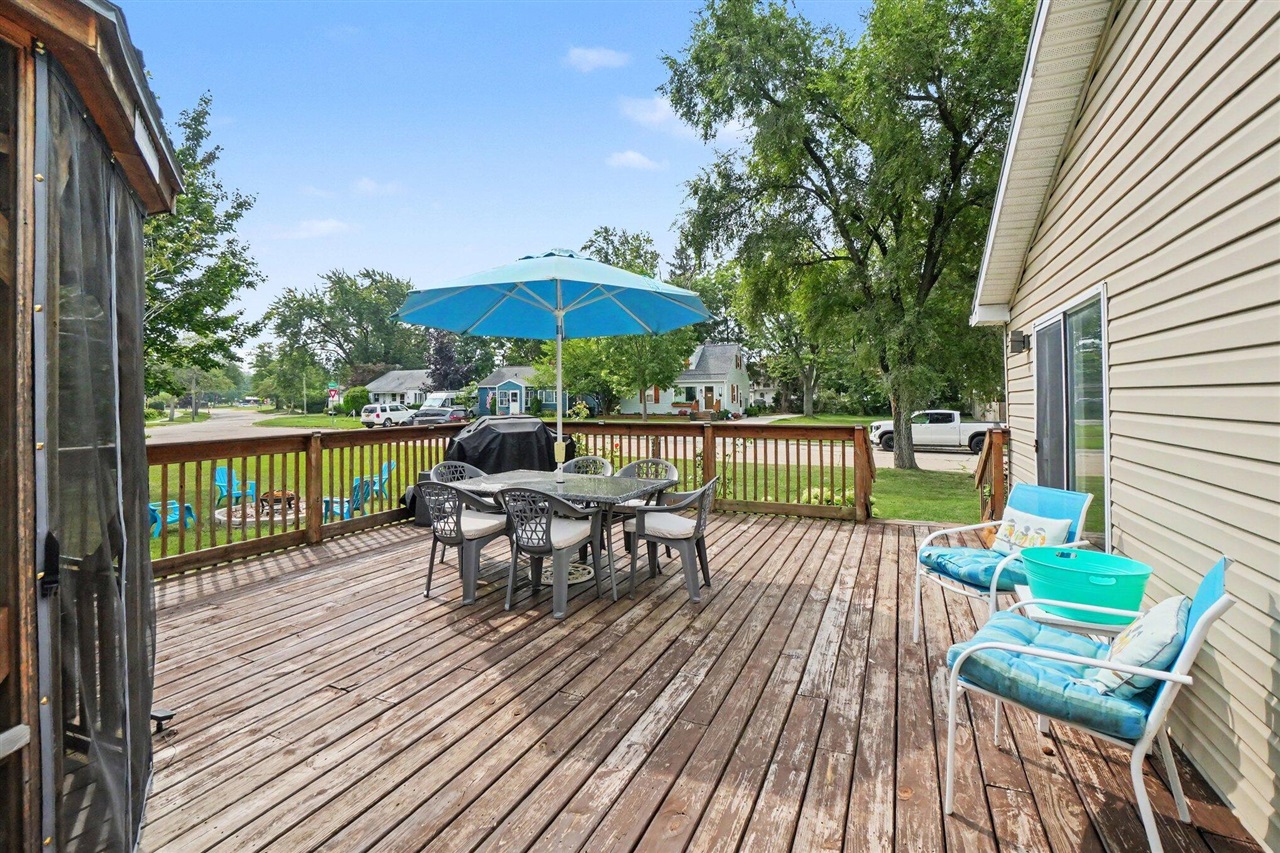 533 Humphrey Street Property Photo 25