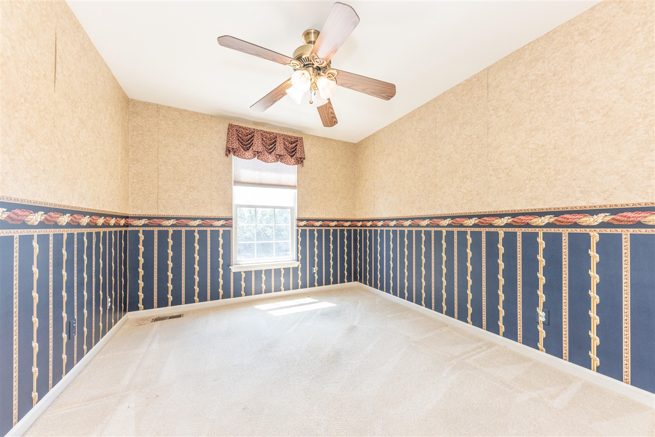 7575 Warwick Drive Property Photo 24