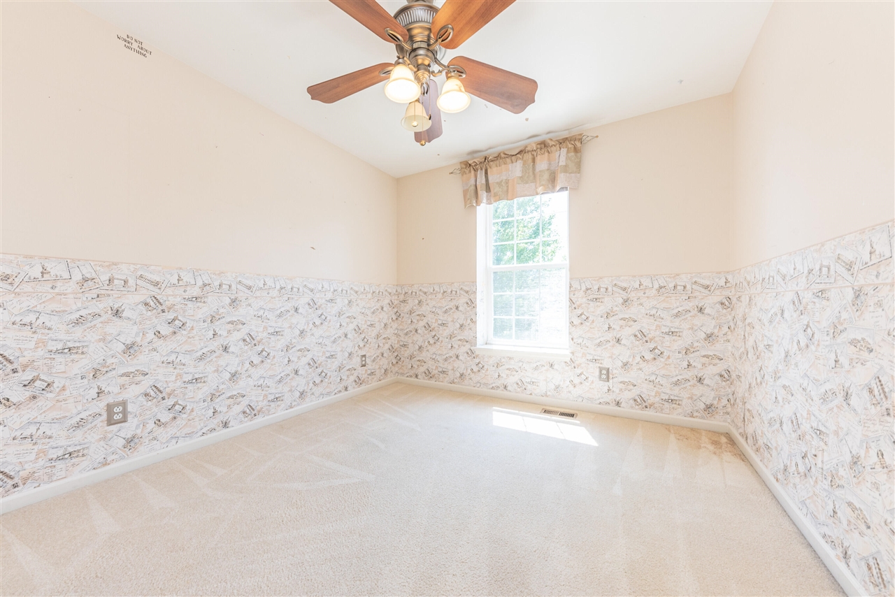 7575 Warwick Drive Property Photo 26