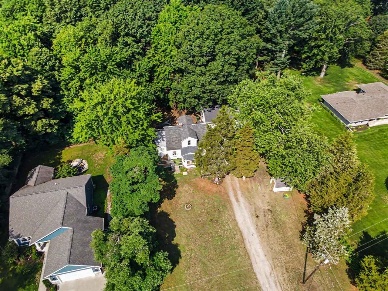 14525 Lakeshore Avenue Property Photo 29